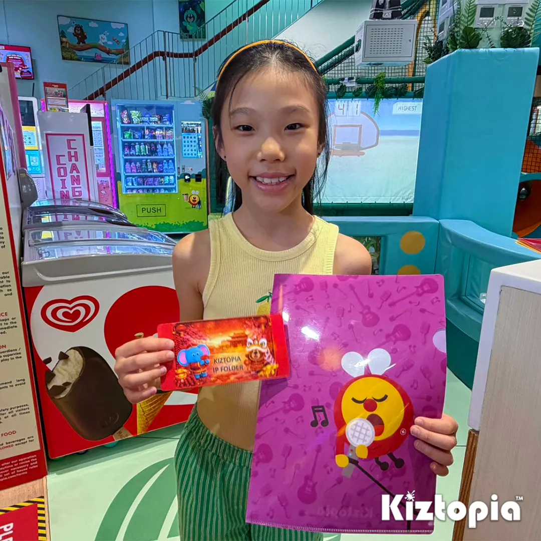 Lucky Ang Pow Wall Live 6