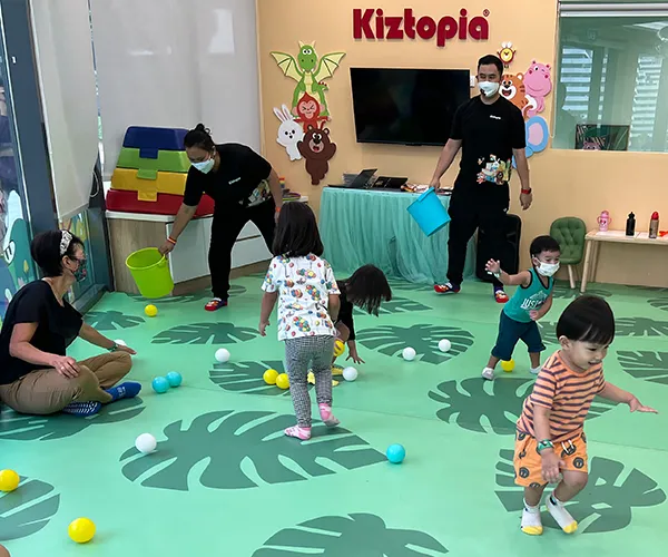 Jungle-themed play areas at Kiztopia Punggol